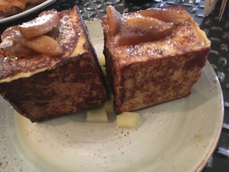 The Farmhouse Chicago, Stuffed French Toast